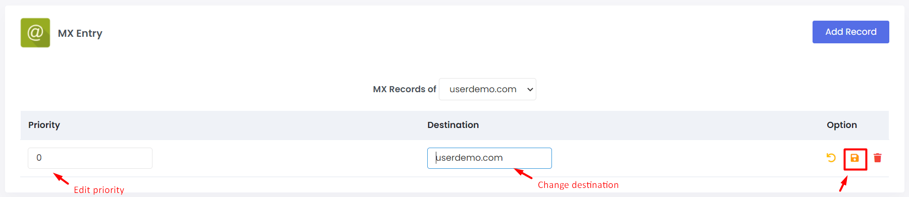 Screenshot: An MX record points email to a mail server.